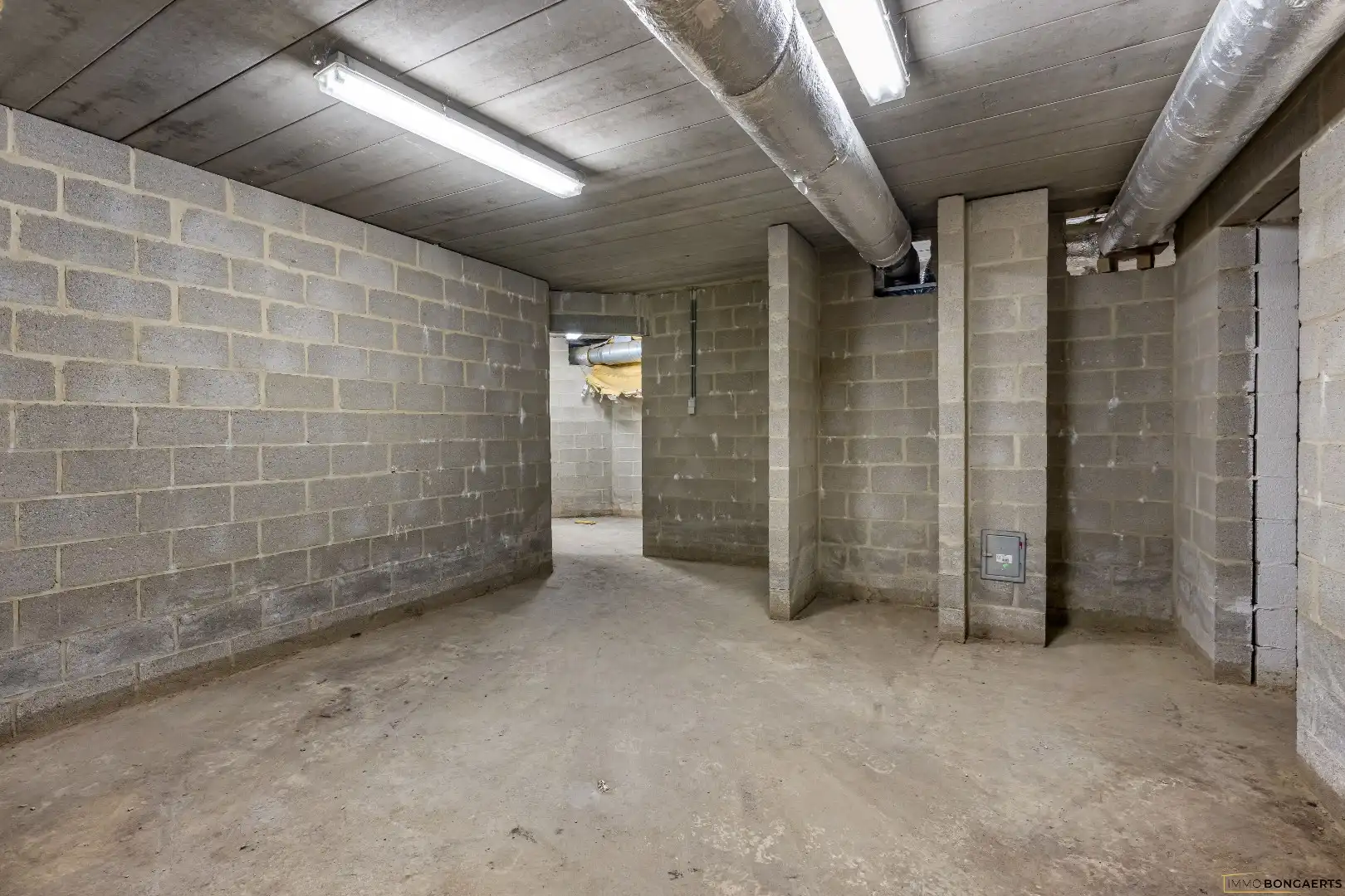 Ruime gezinswoning met 3 slaapkamers foto 32