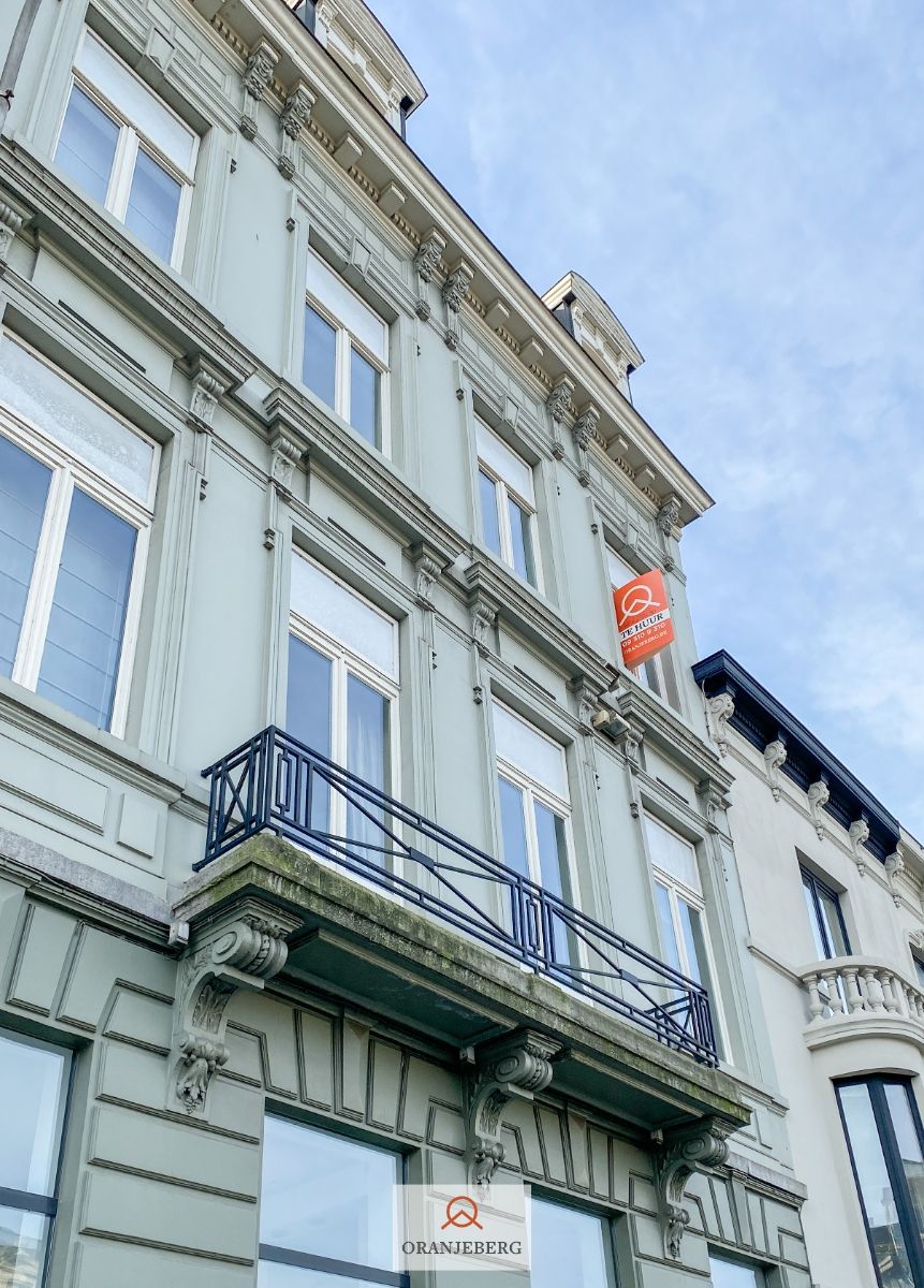 Leuke studio vlakbij Sint-Pietersplein en Citadelpark foto {{pictureIndex}}