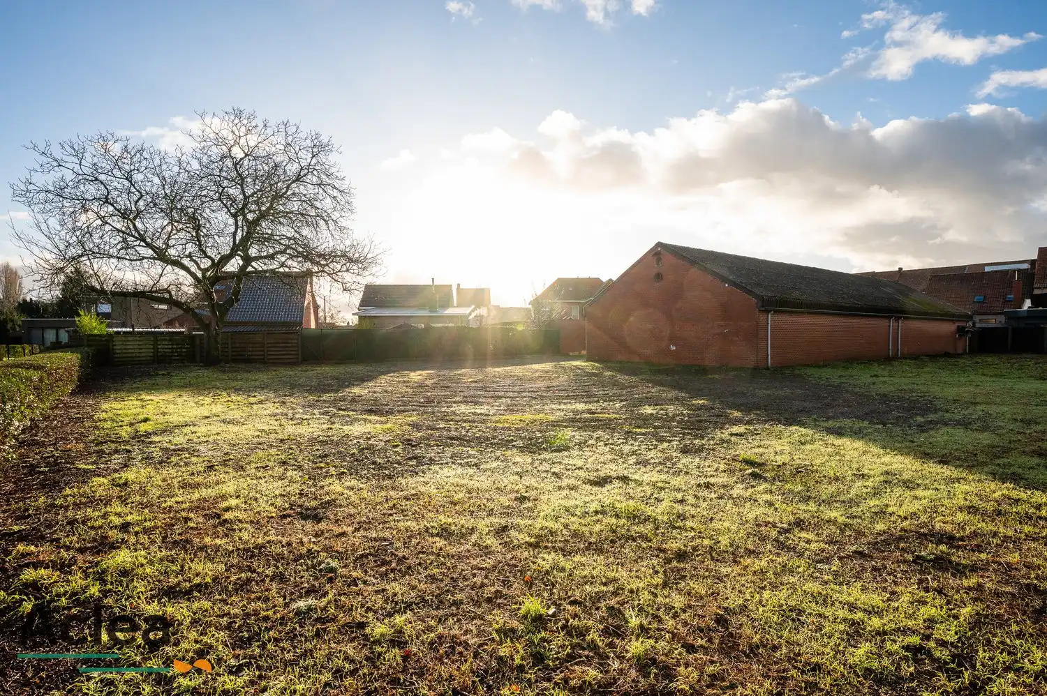 Multifunctionele eigendom bestaande uit café met appartement en feestzaal foto 23