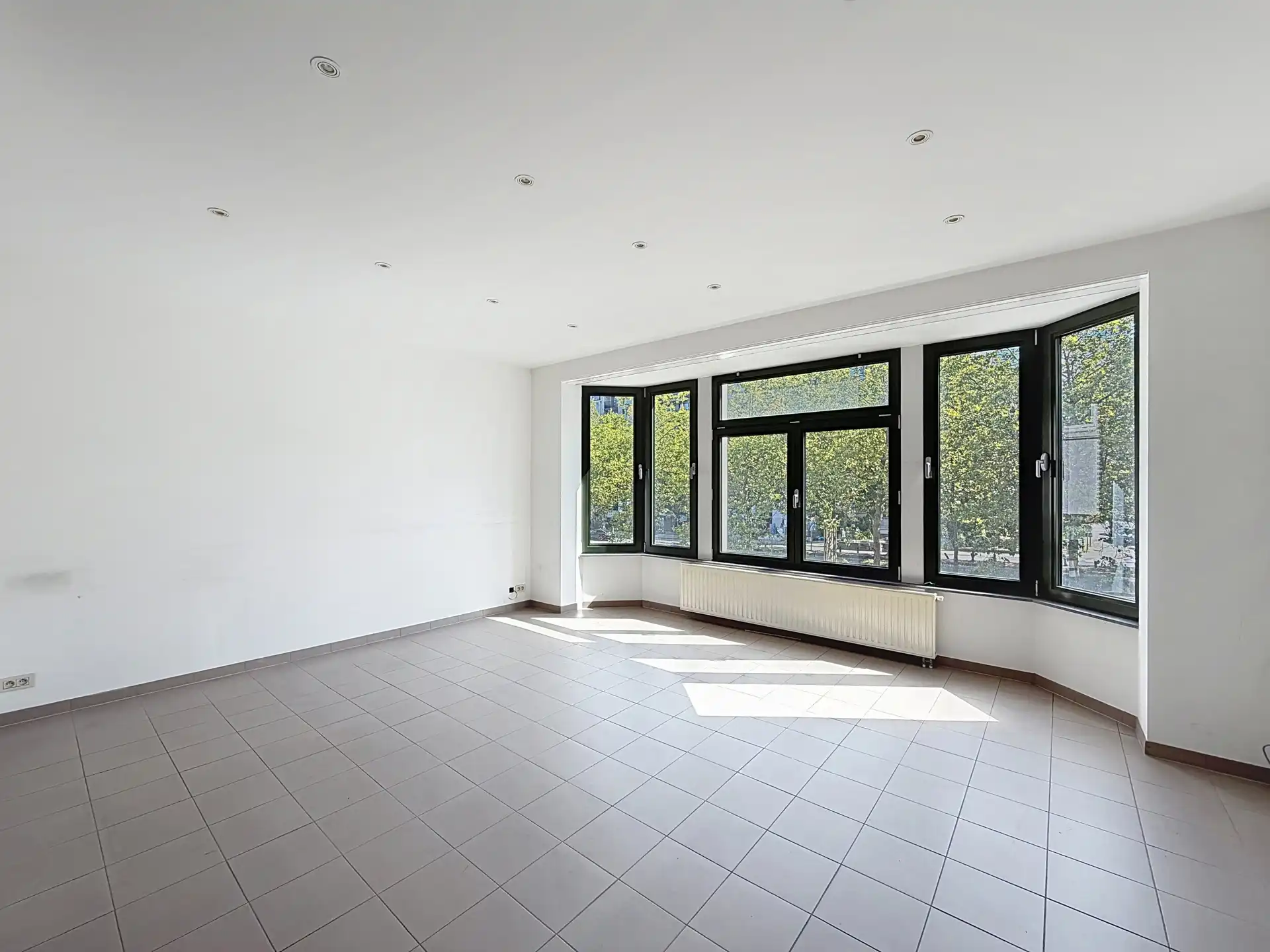 Appartement met 1 slaapkamer + parkeerplaats foto {{pictureIndex}}