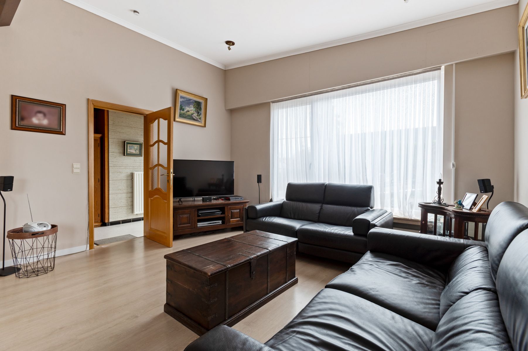 Vrijstaande woning met 4 slaapkamers foto 7