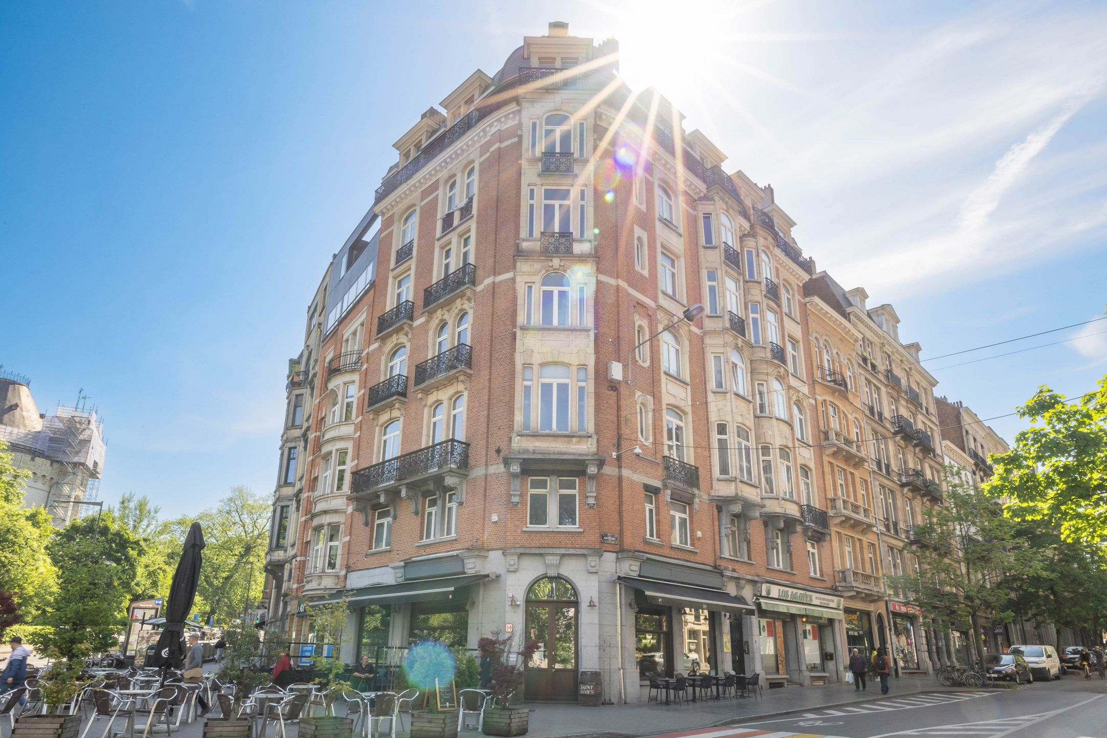 Appartement met 2 slaapkamers aan het Parvis foto {{pictureIndex}}