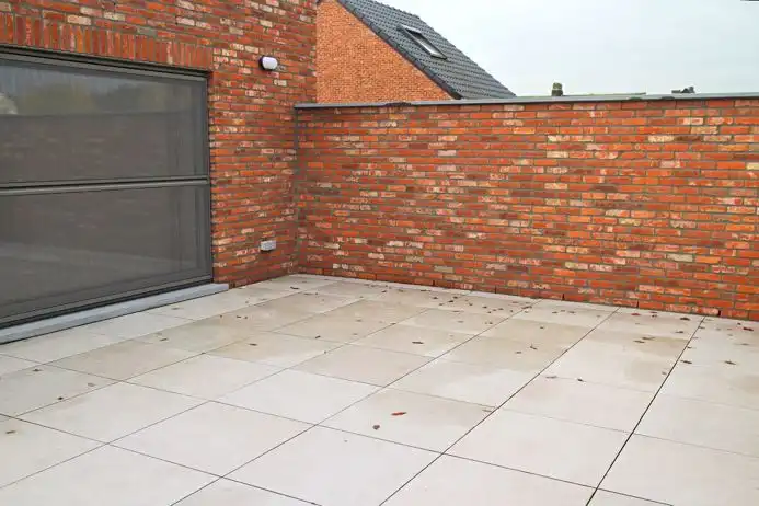 RECENT APPARTEMENT MET 1 SLAAPKAMER EN RUIM TERRAS TE ZELEM! foto 12