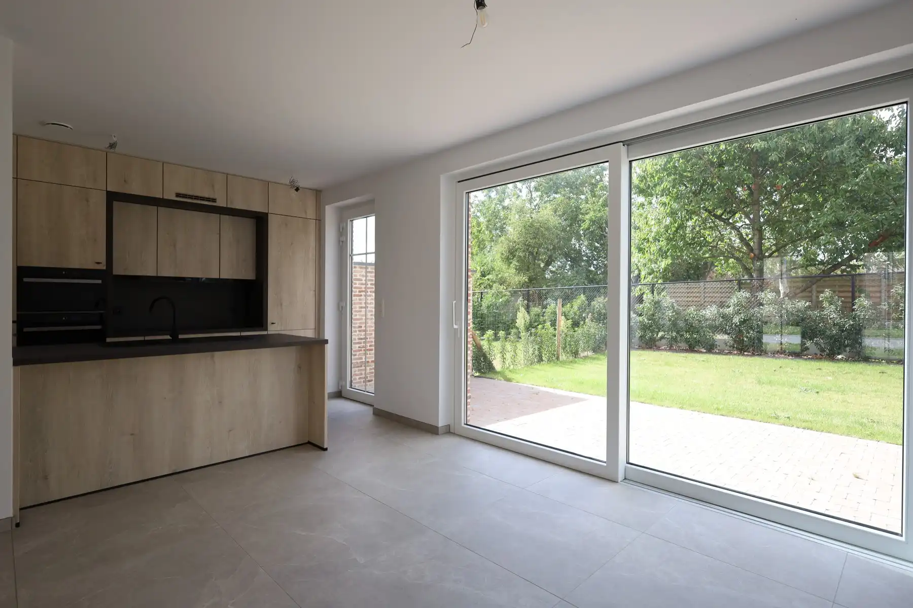 Laatste kansen: Mooi volledig afgewerkte, instapklare nieuwbouwwoning aan 6% BTW foto 6