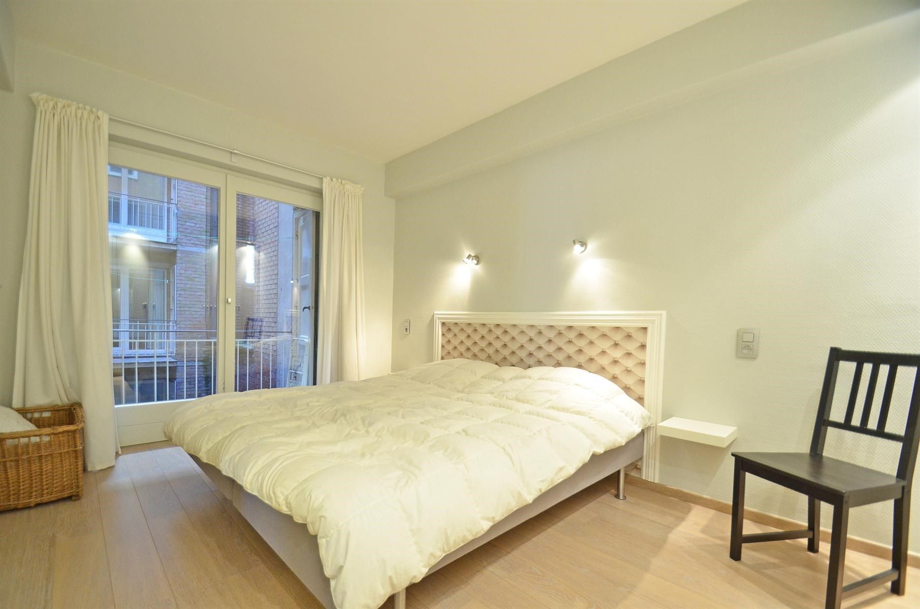 Gemeubeld appartement met zijdelings zeezicht in het Zoute! foto 6