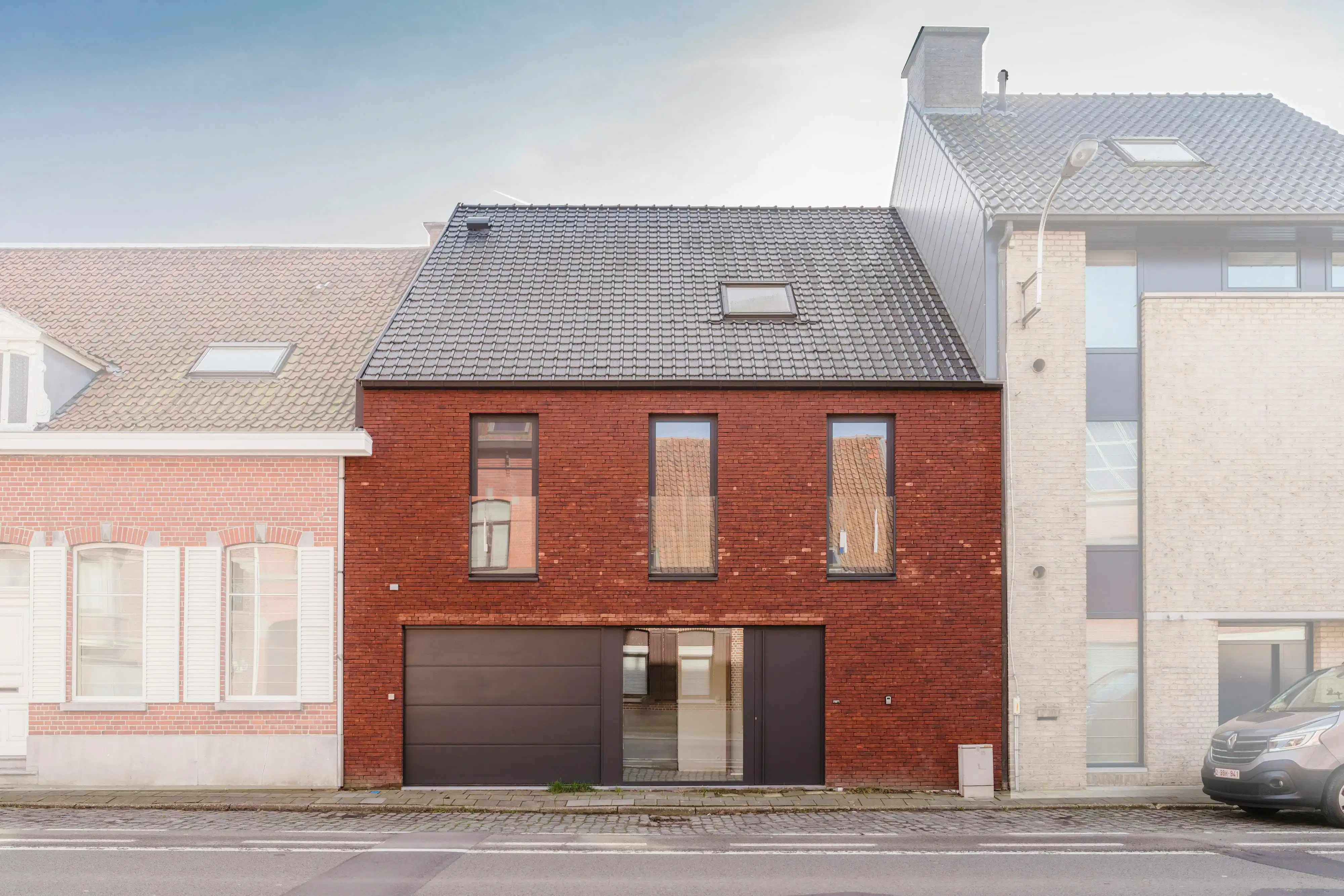 Nieuwbouwwoning met 4 slaapkamers te koop in Bissegem foto {{pictureIndex}}