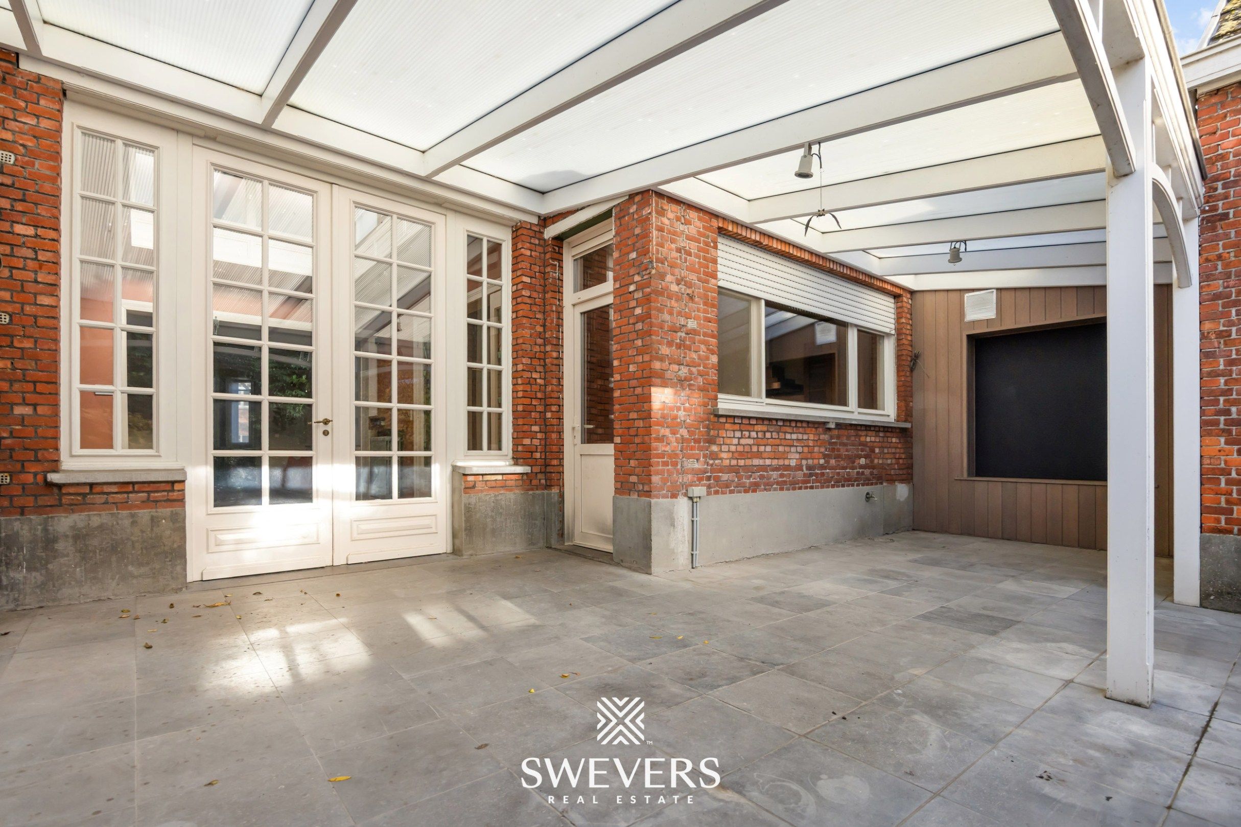 Karaktervol herenhuis met 6 slaapkamers, 2 badkamers en tuintje in Mol foto 32