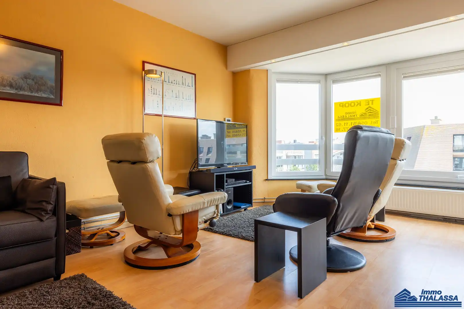 Gemeubeld appartement met extra studio foto 4