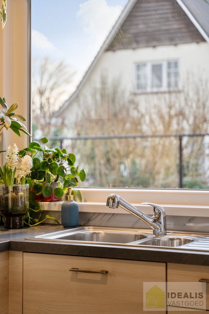 IDEALIS VASTGOED – Instapklare eengezinswoning met een lichtrijke leefruimte, 3 ruime slaapkamers (mogelijks 4), 2 badkamers op een fijn zuid-oost georiënteerd perceel! Deze woning bevindt zich op een perceel van 5a 19ca in een rustige en gezinsvriendelijke woonstraat! foto 20