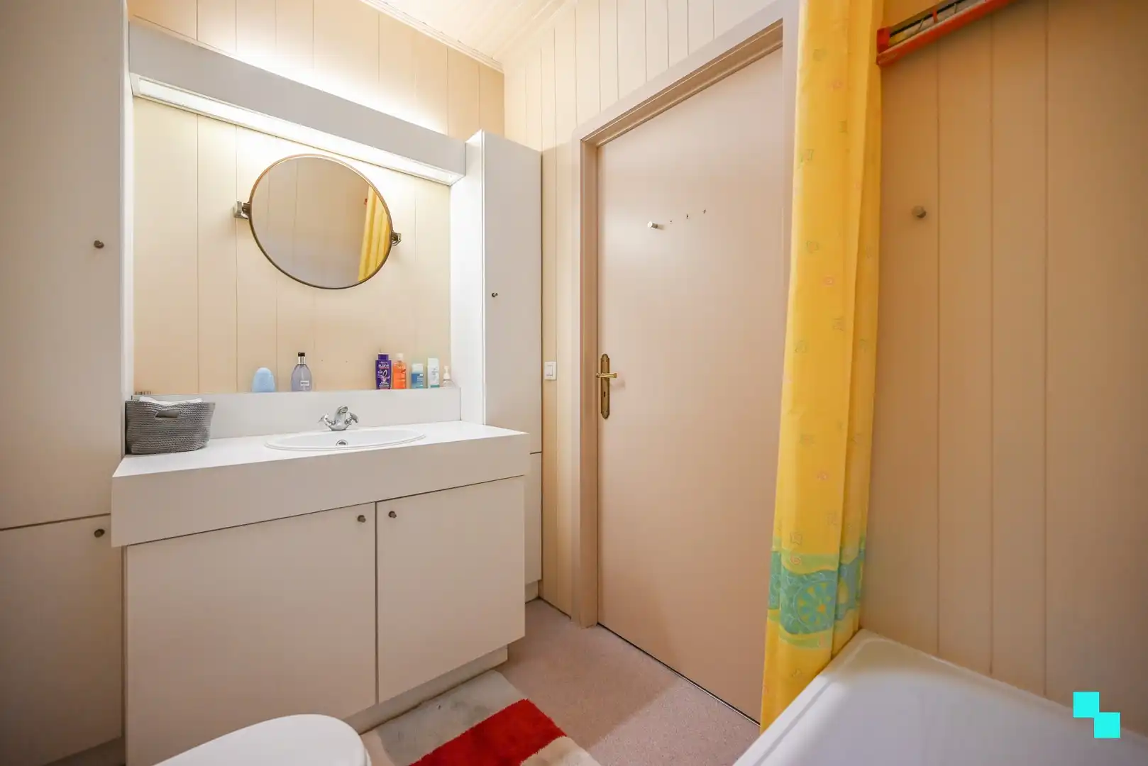 Interessante investeringsopportuniteit in hartje Izegem foto 21