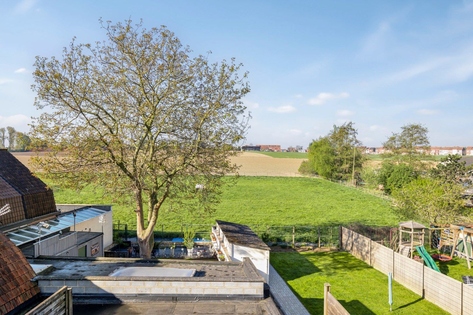Super leuk appartement met 3 slaapkamers en groot terras! foto 17