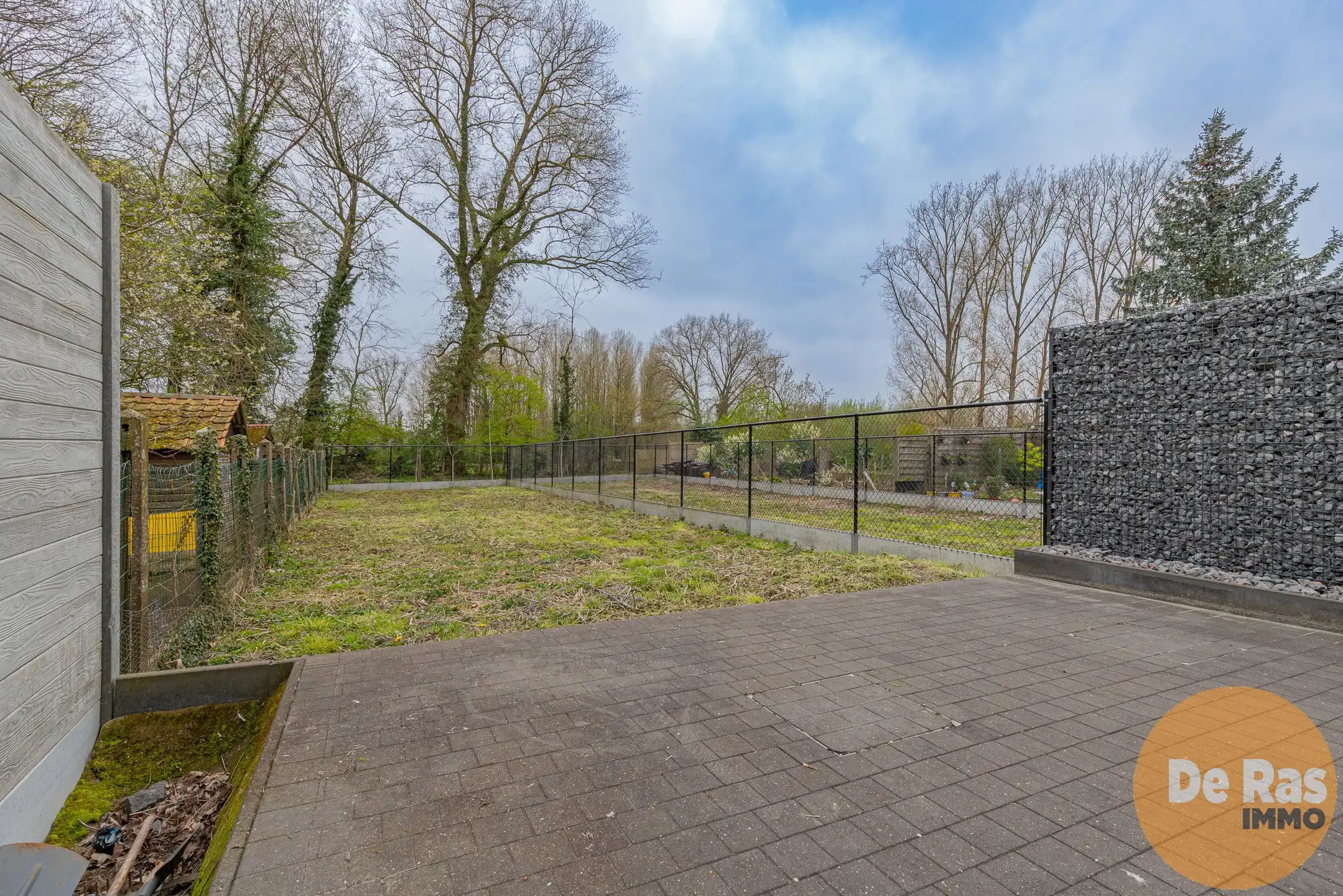 VLIERZELE - Nieuwbouwwoning in moderne betonarchitectuur foto 22