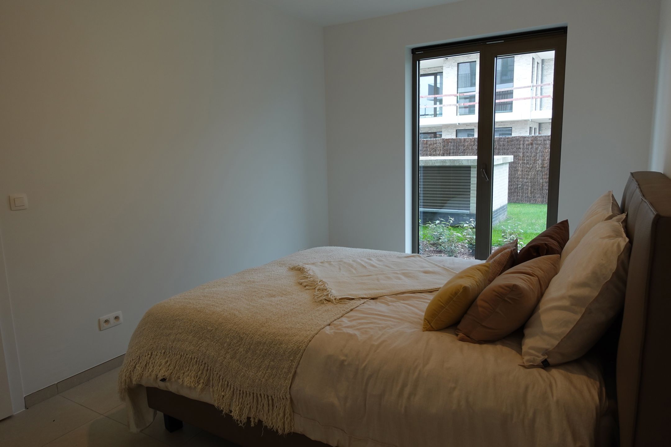 Knap energiezuinig appartement met tof terras foto 28