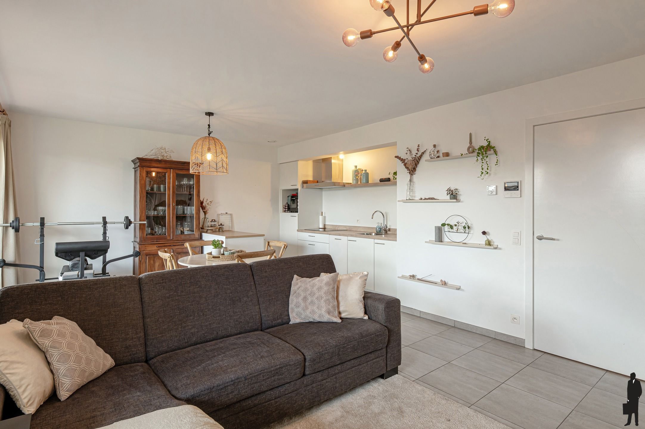 Gelijkvloers appartement met tuin en parkeergelegenheden foto 5
