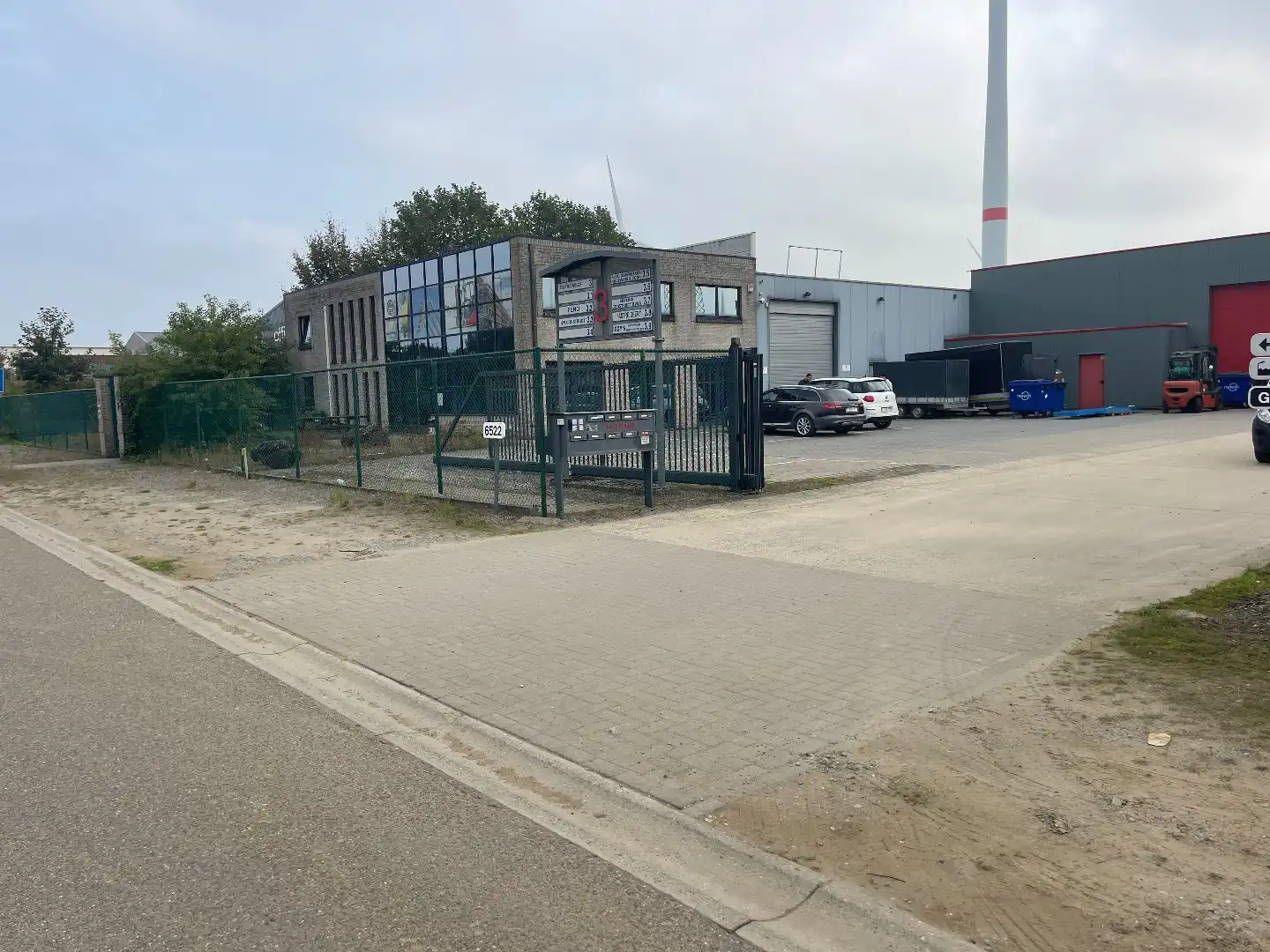 KMO-unit, 335 m², industriezone Genk-Zuid foto 15