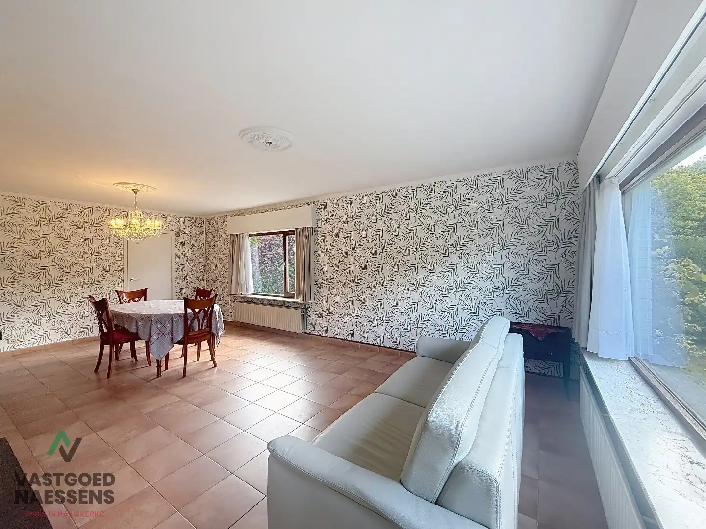 TE RENOVEREN BUNGALOW IN GEGEERDE WOONWIJK foto 7