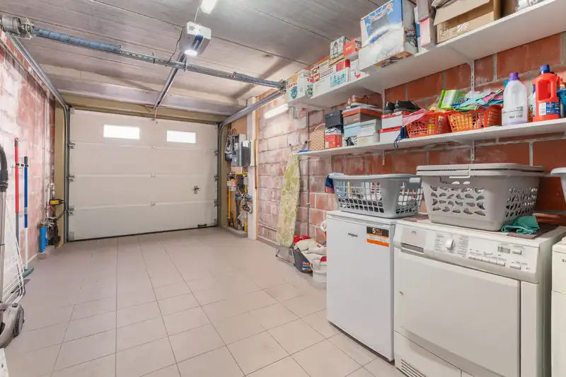 Torhout -  Instapklare woning op rustige locatie foto 13