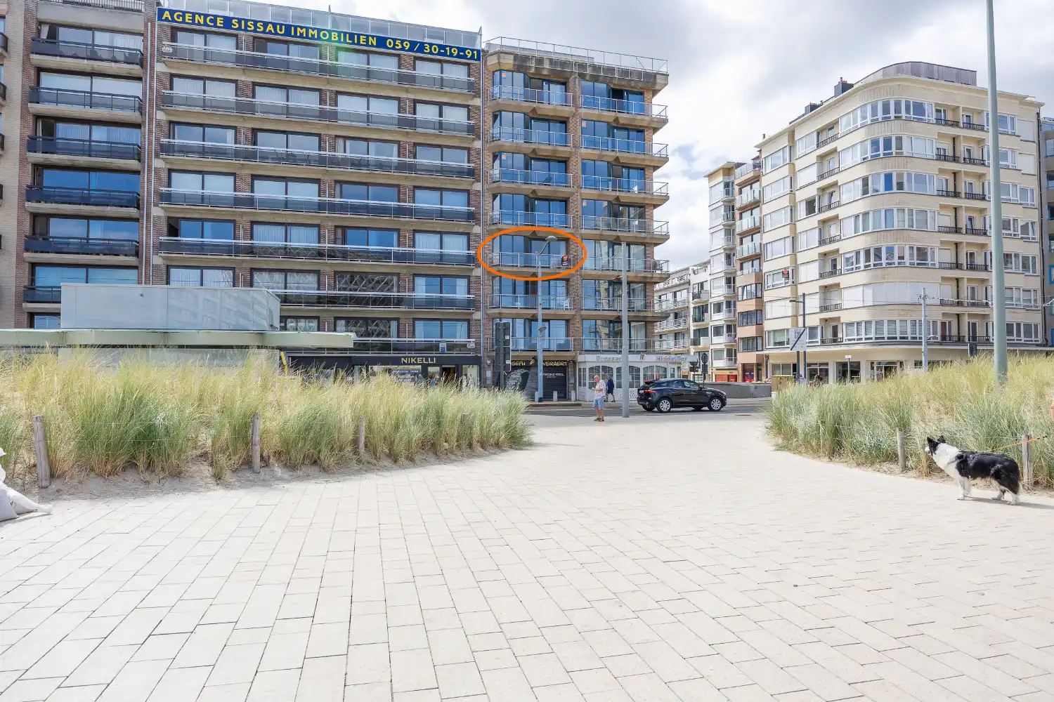 Uniek appartement met frontaal zicht op het casinoplein (met zeezicht!) foto 25