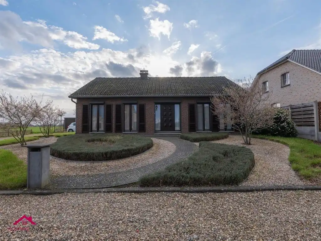 Landelijk gelegen vrijstaande woning foto 2