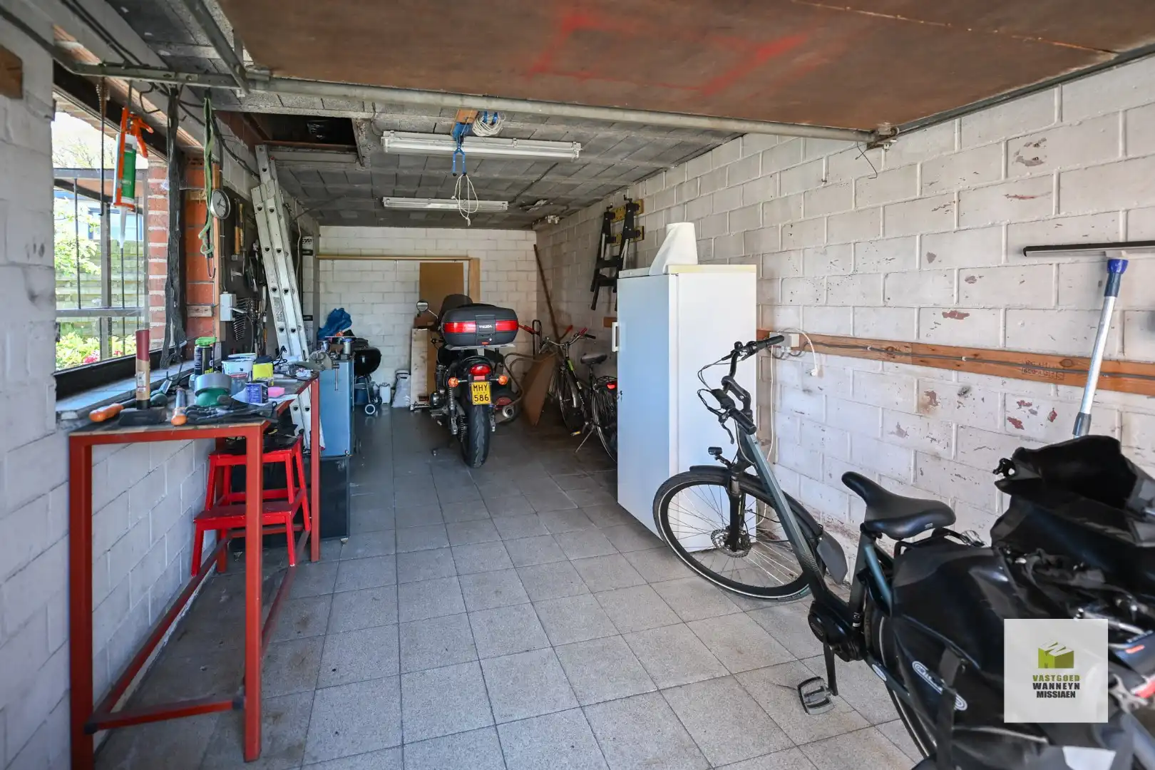 Centraal en rustig gelegen woning met 3slpk, garage en tuin foto 23