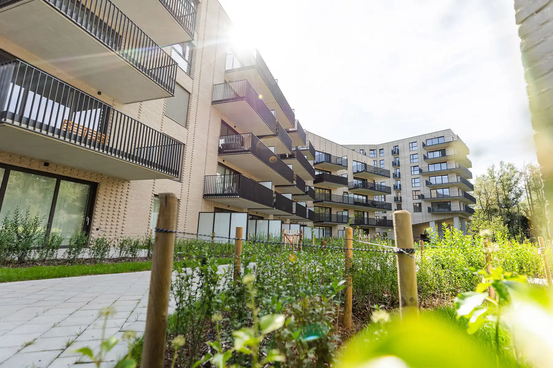 Volledig afgewerkt nieuwbouwappartement te koop! foto 4