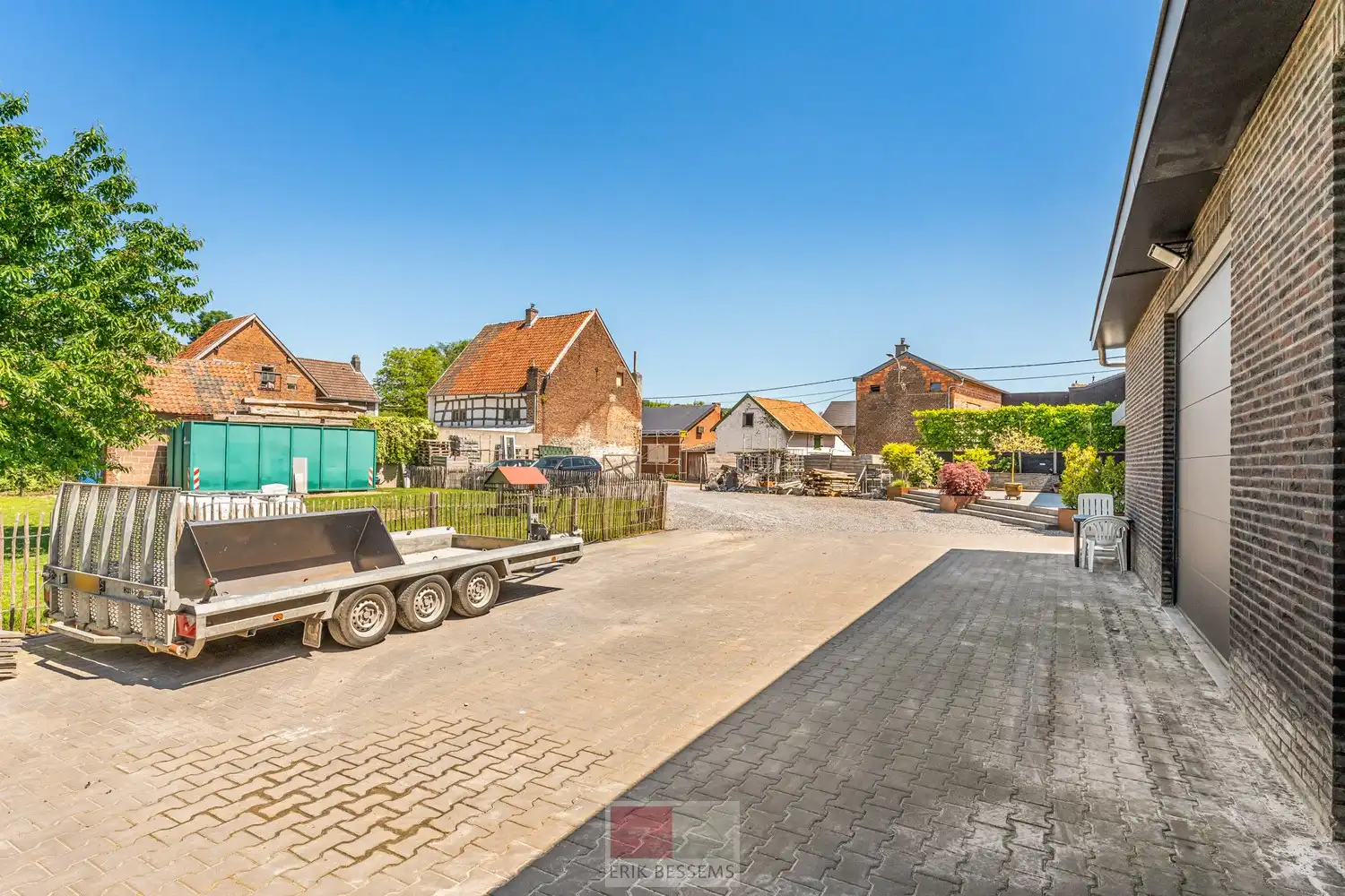 Prachtig authentiek herenhuis met ruime loods en garage in de Voerstreek! foto 49