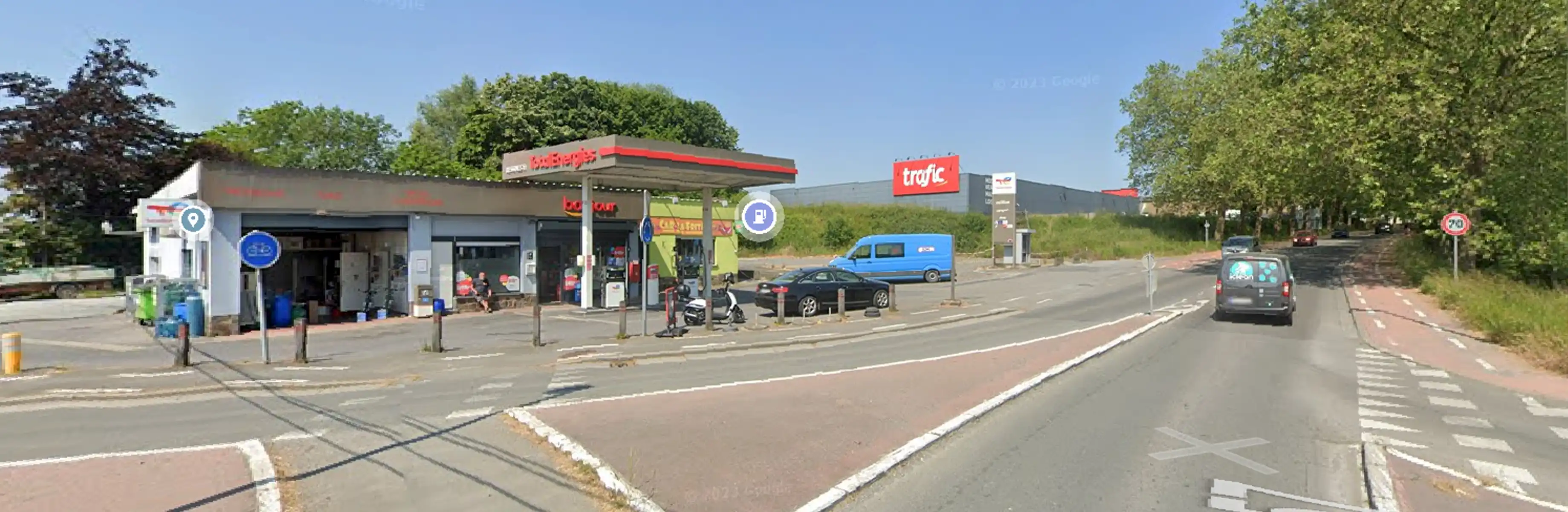 TE HUUR: Handelszaak Lessines. foto 4