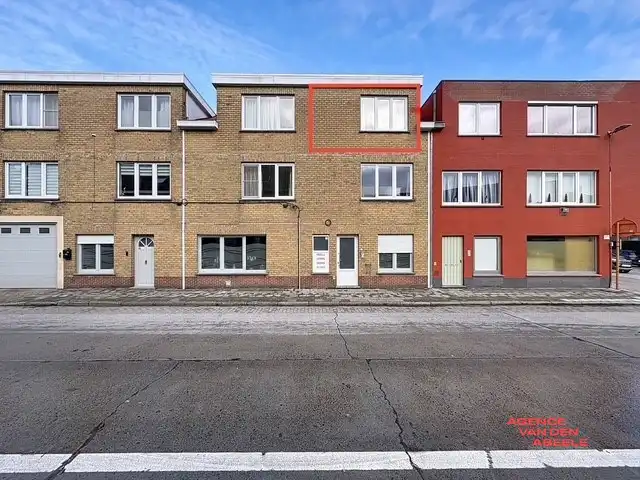 Instapklaar appartement te Sint-Kruis foto {{pictureIndex}}