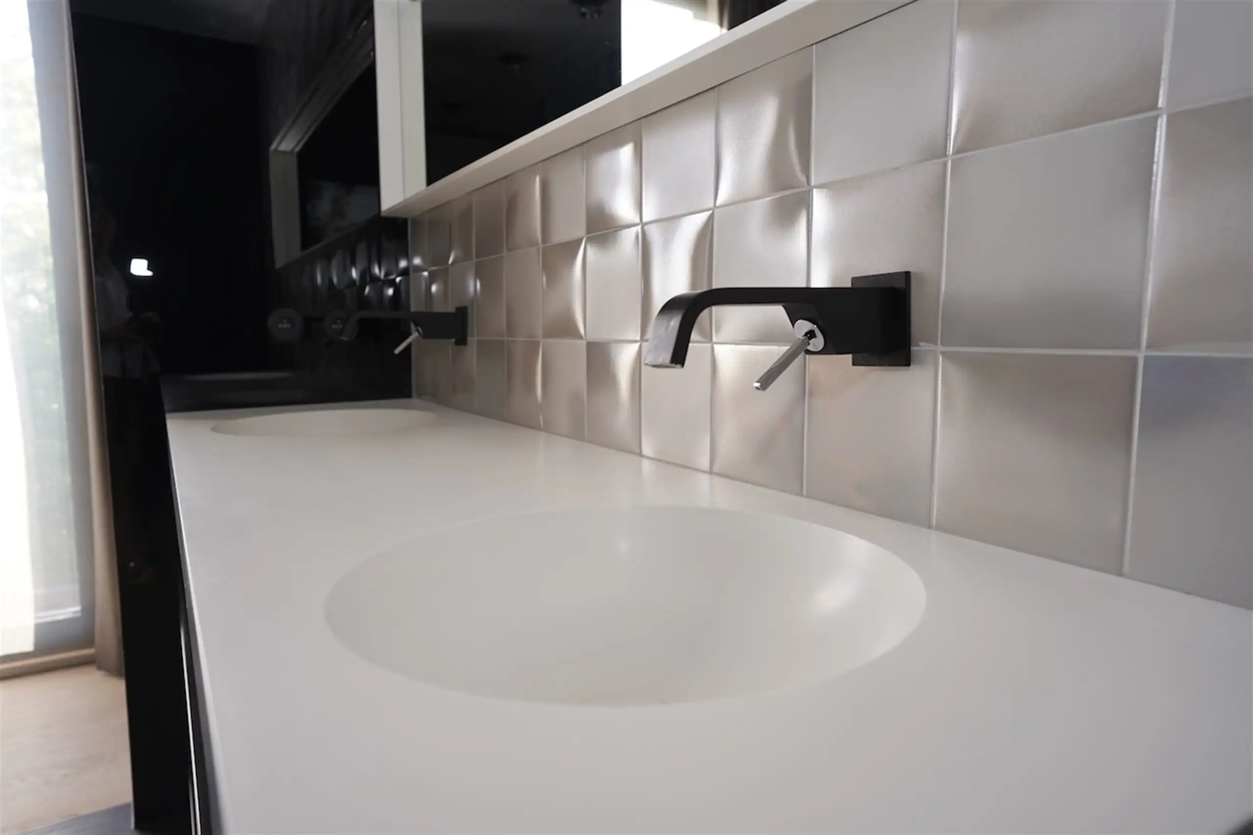 Exclusief Wonen: Luxepenthouse met Zwembadtoegang & 3 Slaapkamers! foto 17