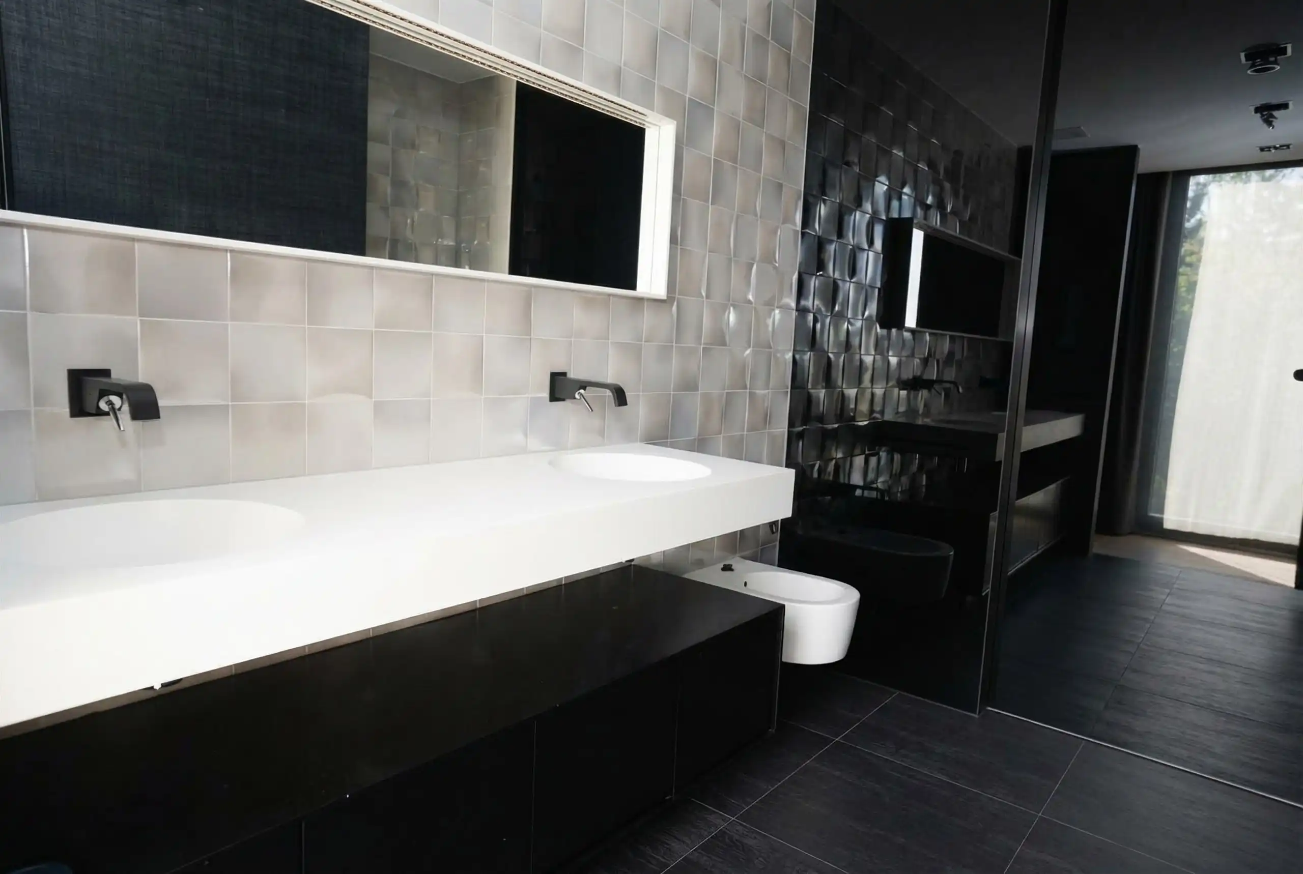 Exclusief Wonen: Luxepenthouse met Zwembadtoegang & 3 Slaapkamers! foto 17