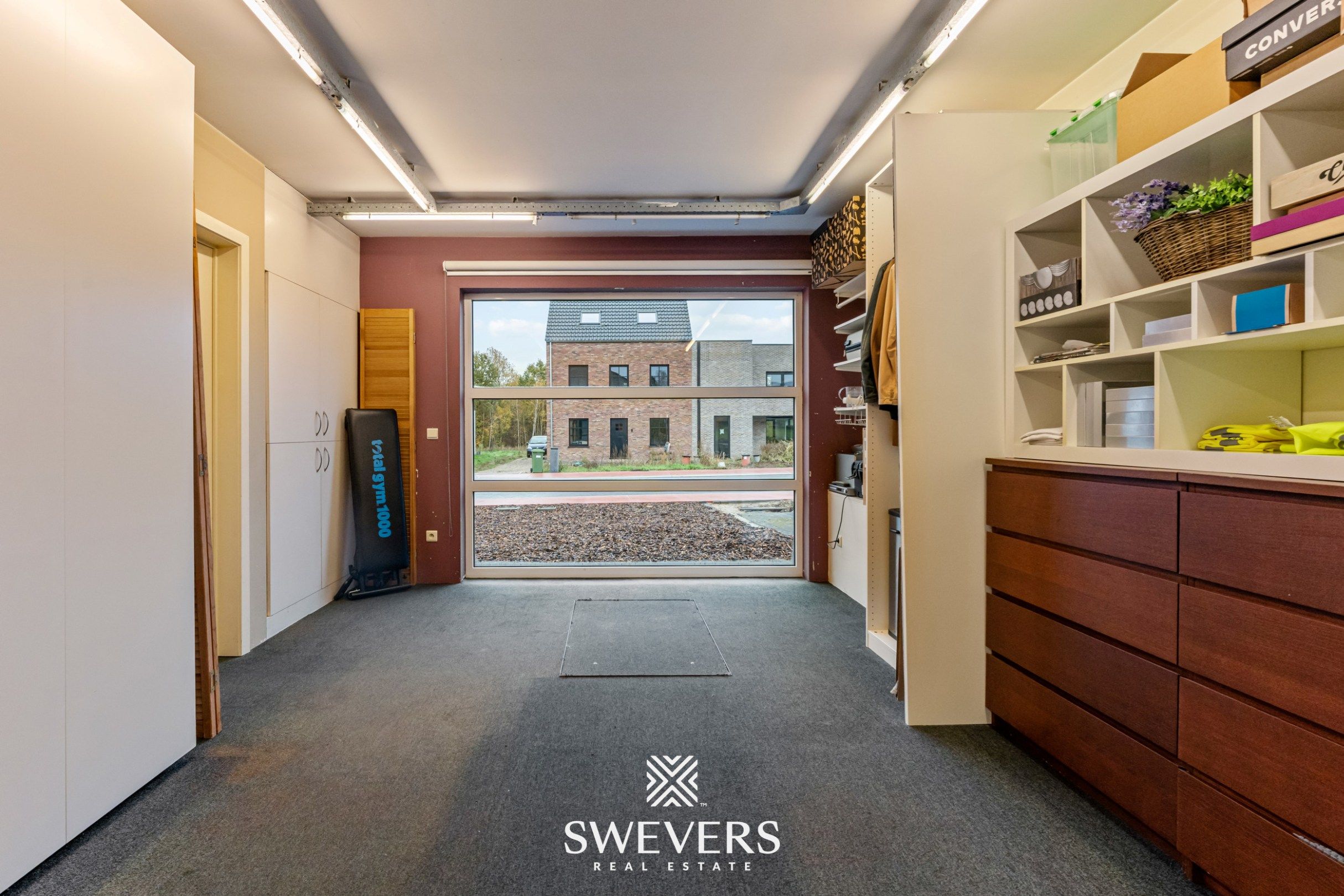 Instapklare ruime woning met praktijkruimte in residentiële buurt van Hasselt foto 9