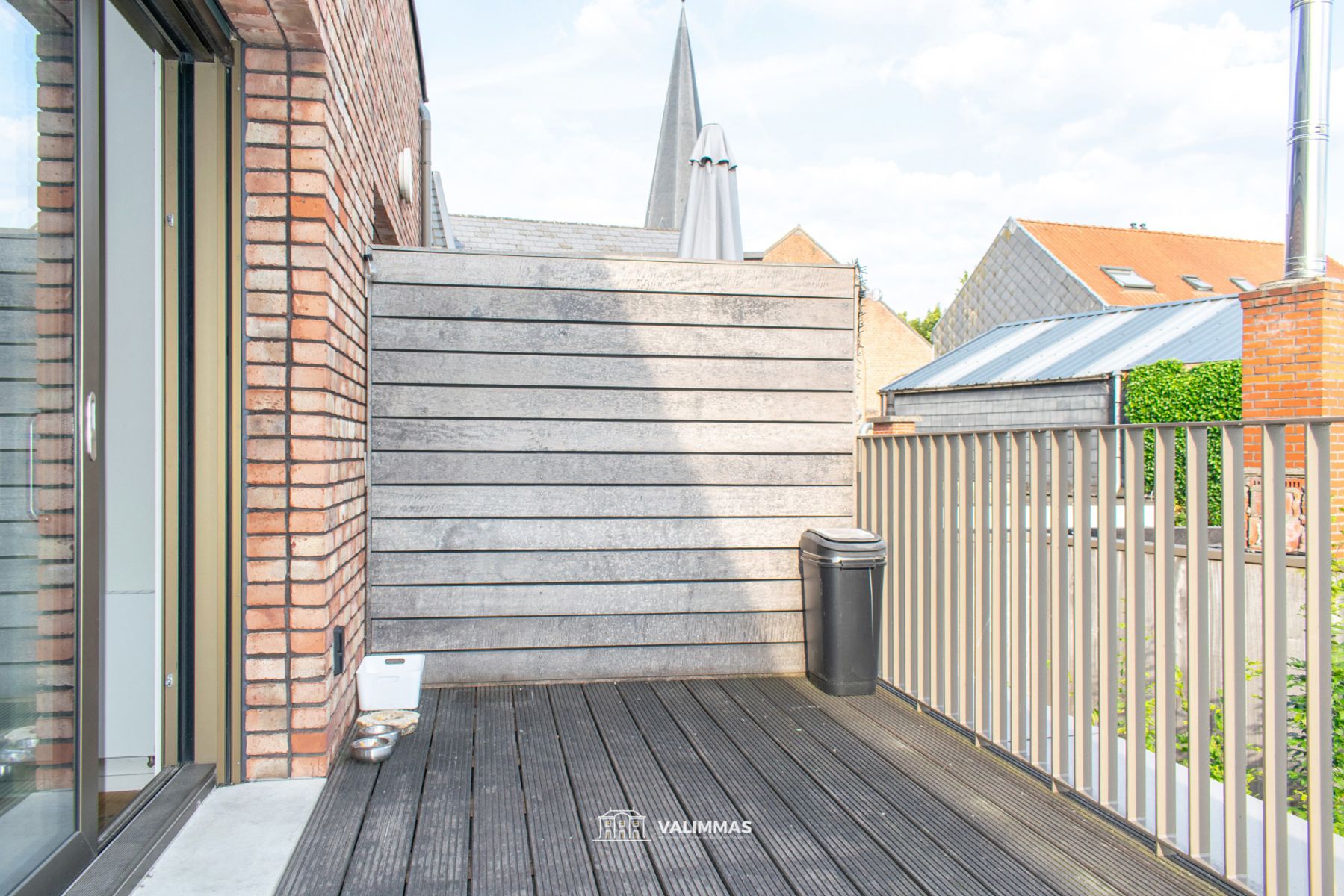 Instapklaar duplex-appartement met terras & parking... foto 5