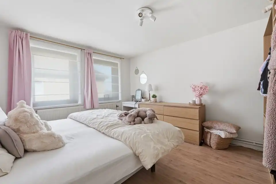 Instapklare gezinswoning met 3 slaapkamers en ruime tuin en garage in Tongeren foto 41