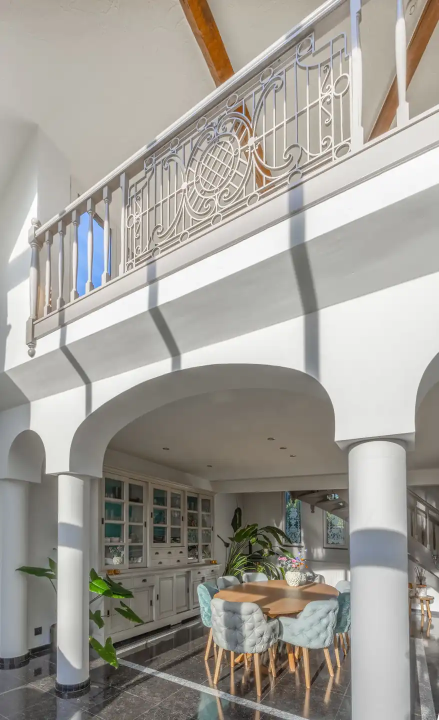 Unieke woning met prachtige tuin en veel privacy foto 3