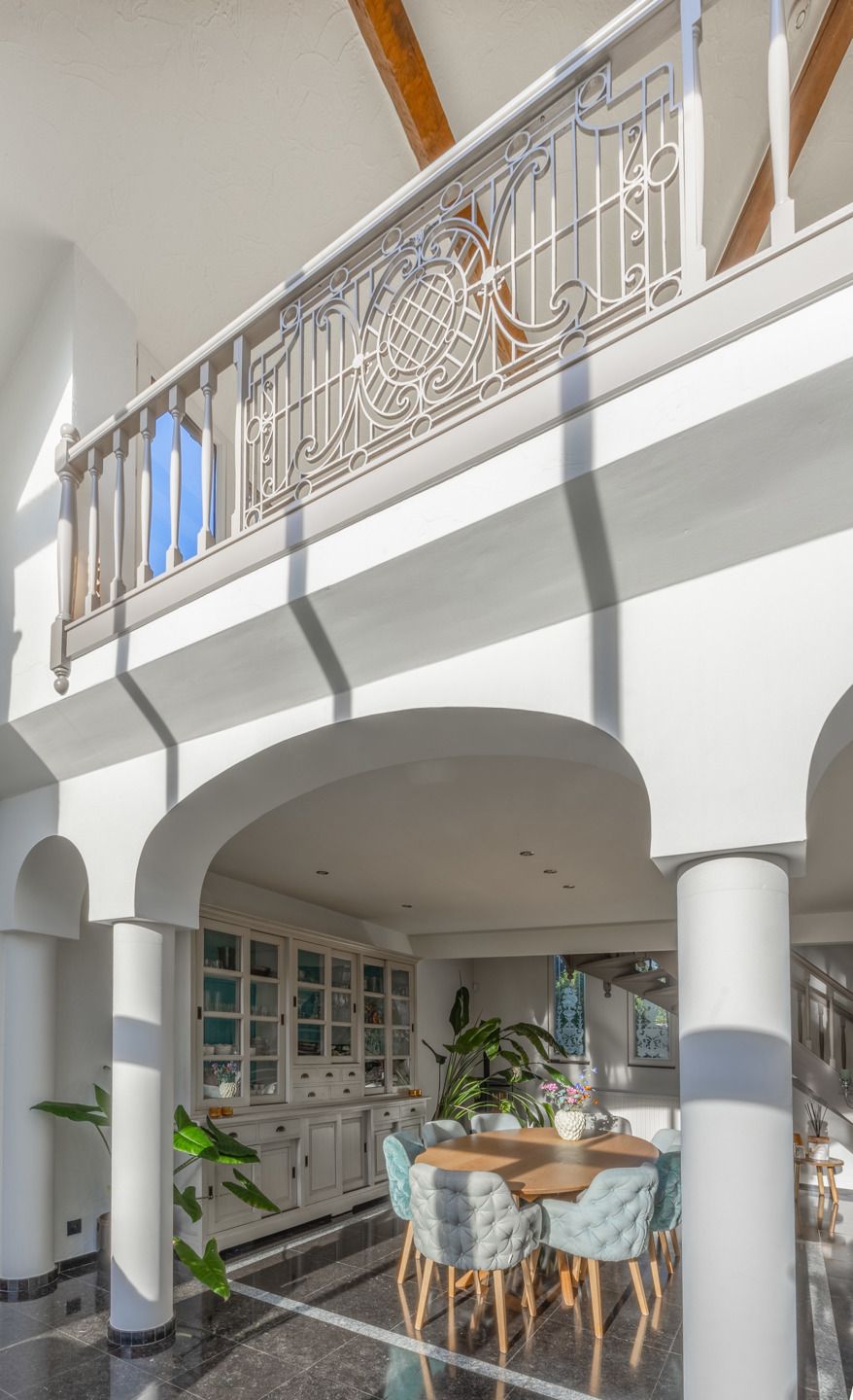 Unieke woning met prachtige tuin en veel privacy foto 3