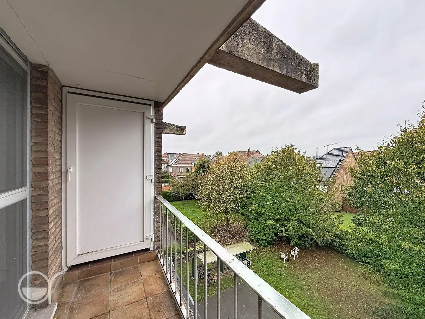 Rustig en lichtrijk appartement met uitzicht op park te Gentbrugge (derde verdiep) foto 8
