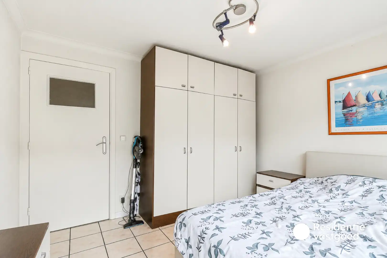 Tweeslaapkamerappartement met privatieve staanplaats nabij het centrum van De Haan foto 9