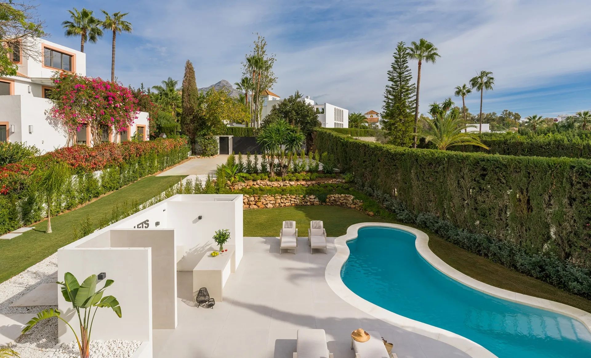 Prachtige moderne luxe villa in Marbella: een oase van verfijning en comfort foto 23