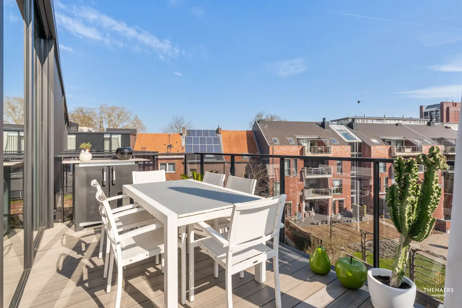 Exclusief penthouse met 2 ruime terrassen en privatieve lifttoegang. foto 8
