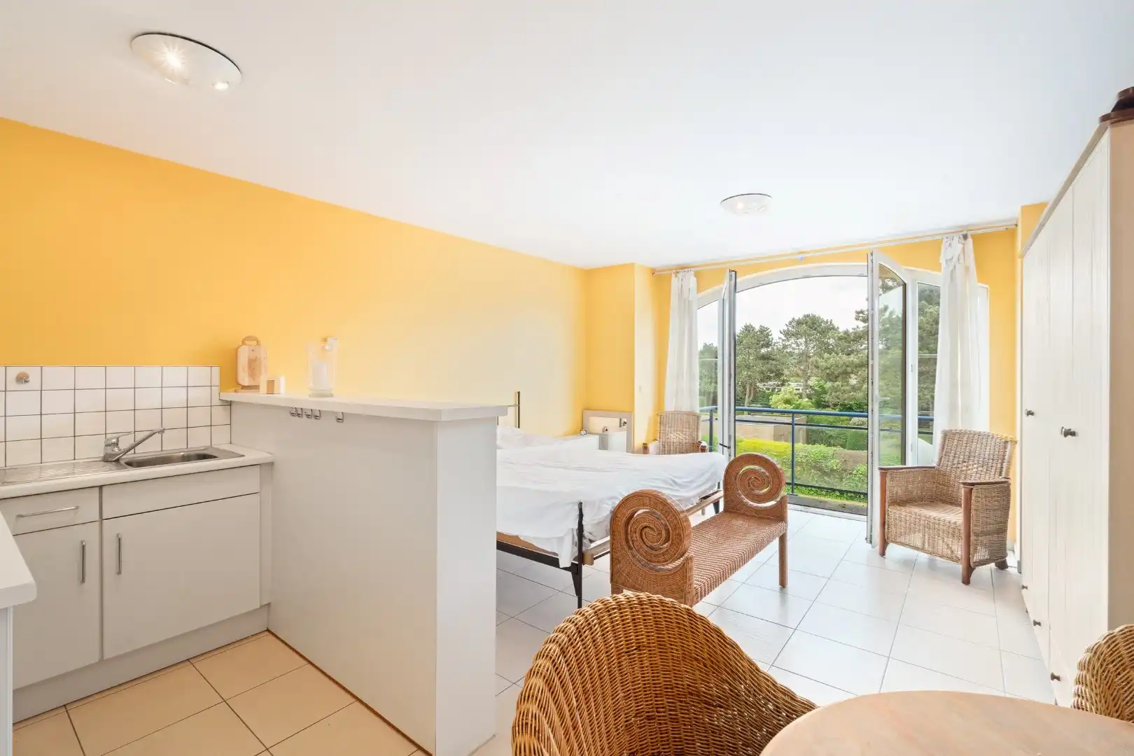 Studio met ruim terras en open groenzicht! foto 2