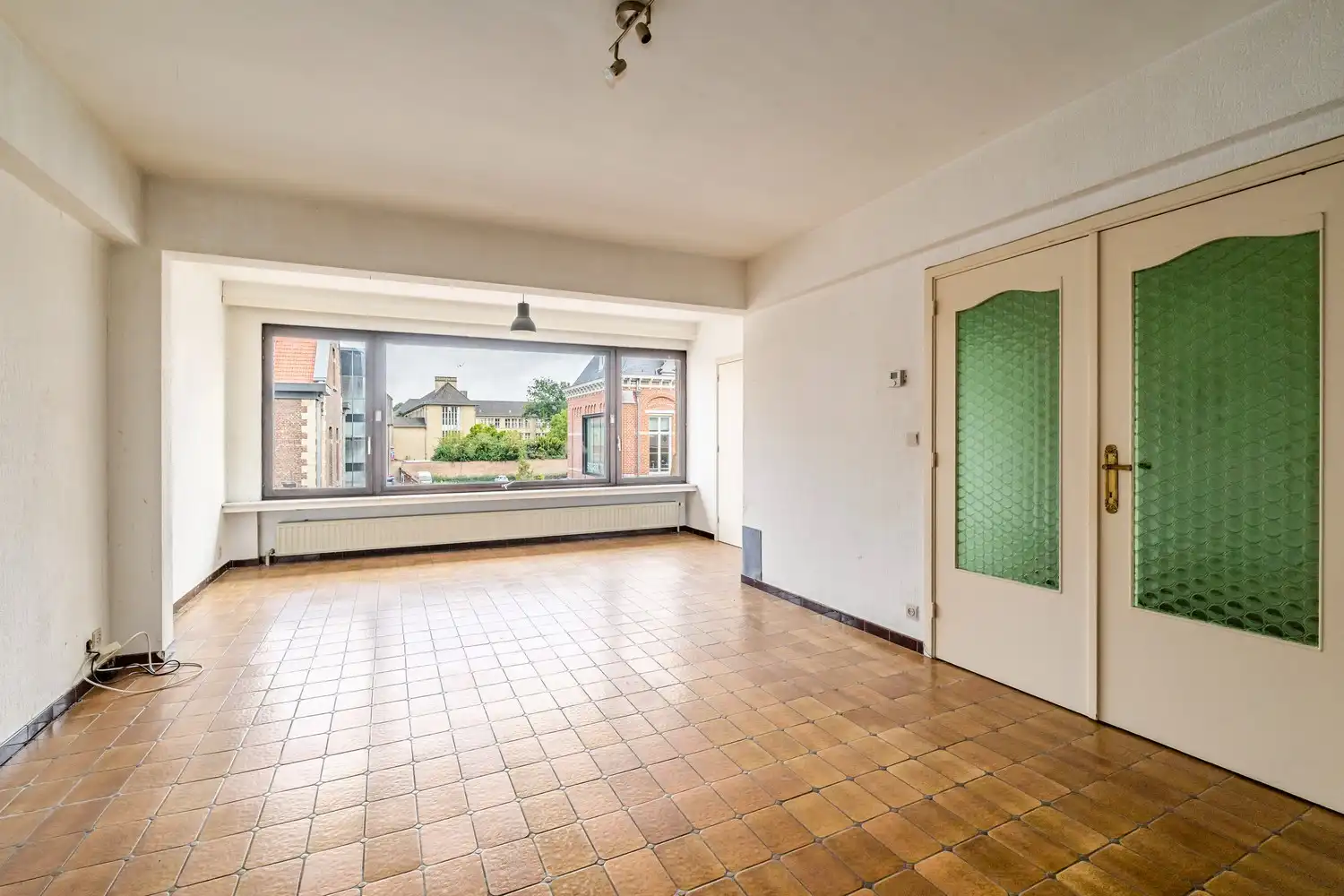 Ruim 2-kamer appartement nabij het centrum van Halle foto 2