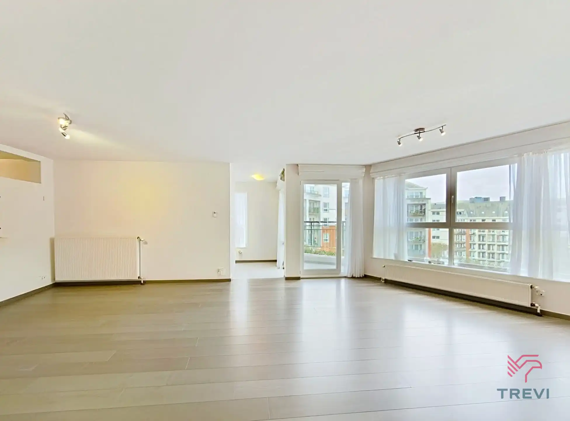 Appartement met 3 slaapkamers en 2 terrassen foto 2