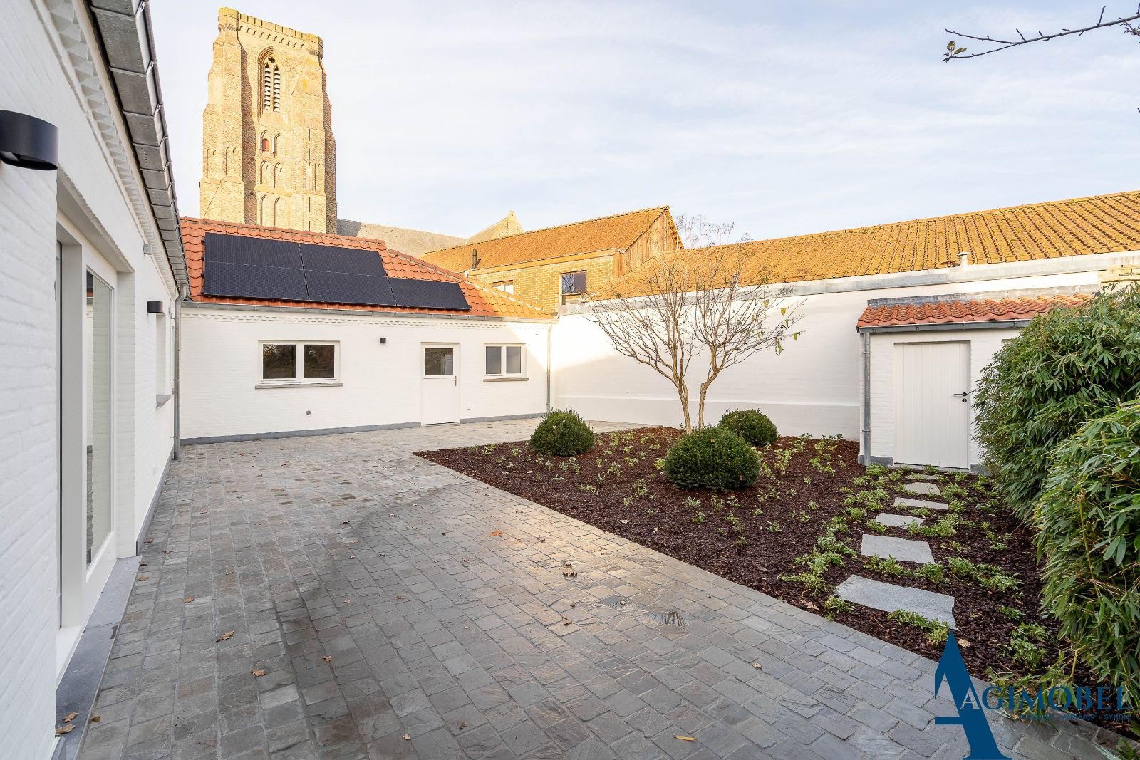 Exclusieve Villa in het Hart van één van Vlaanderen's Mooiste Dorpjes (Lissewege) foto 7