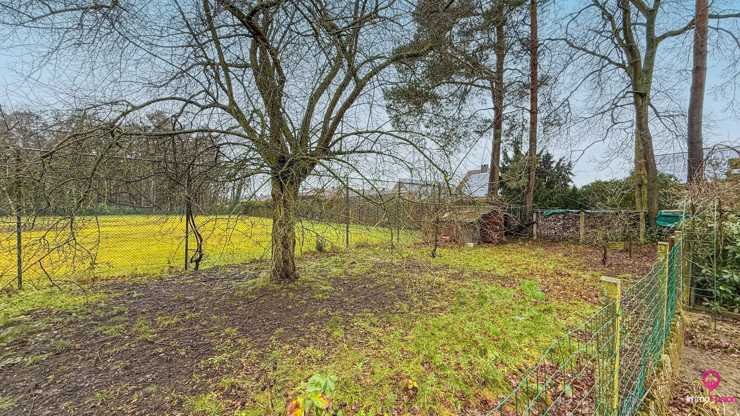Gezellige woning met 3 slaapkamers en prachtige tuin! foto 44