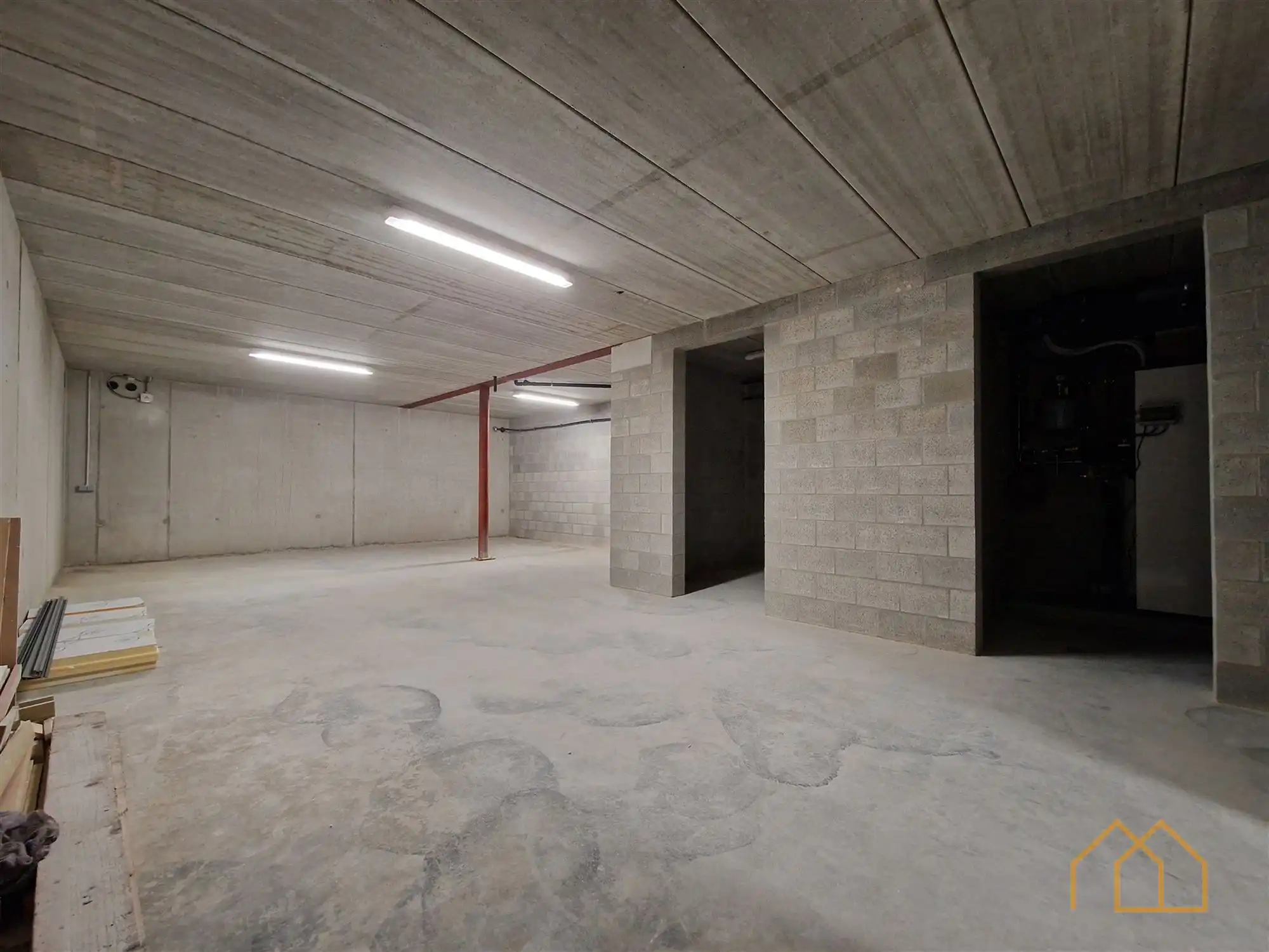 Moderne nieuwbouw met tuin en 3slk foto 21