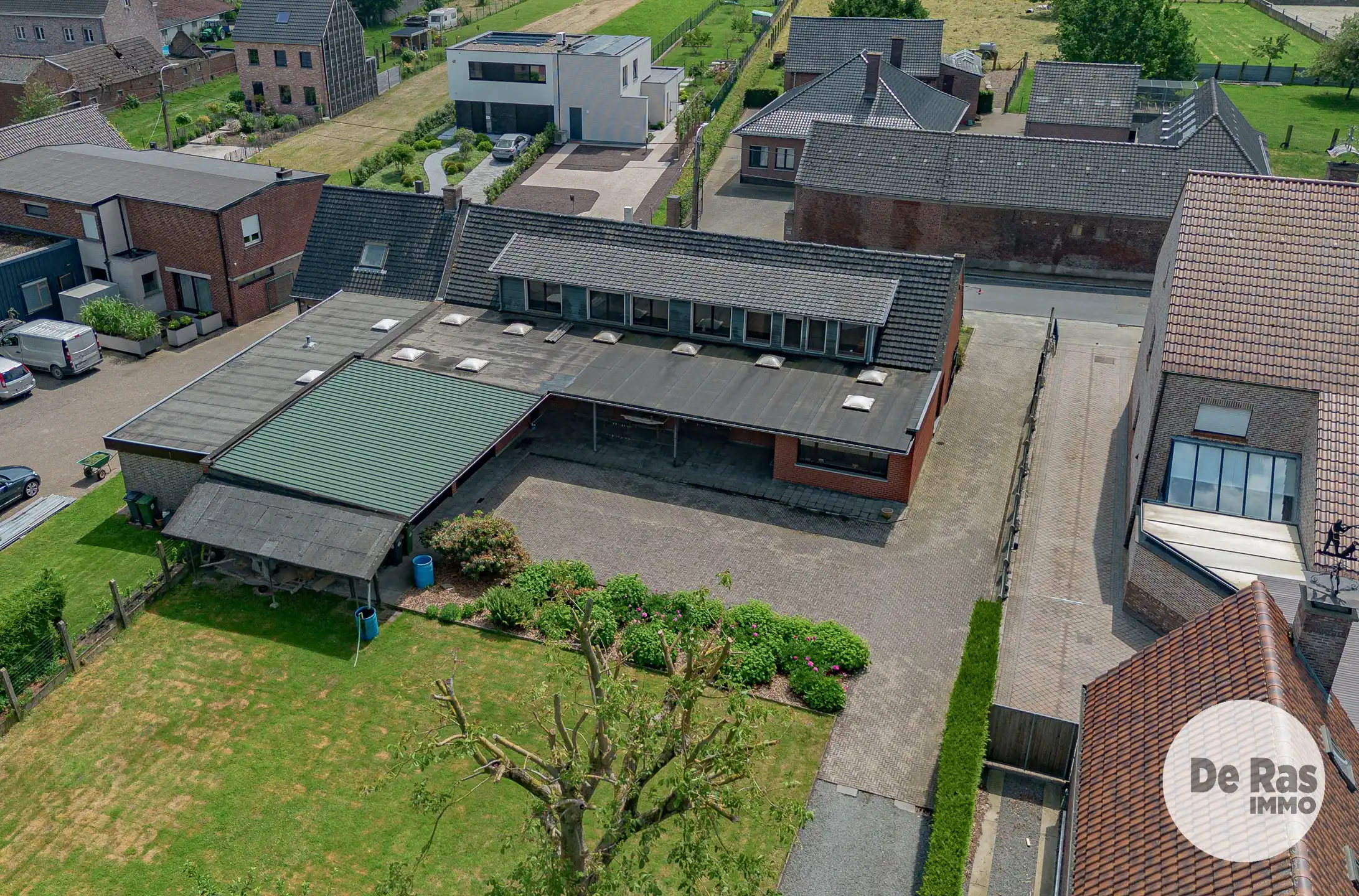 VLIERZELE - Unieke eigendom op landelijke toplocatie foto 5