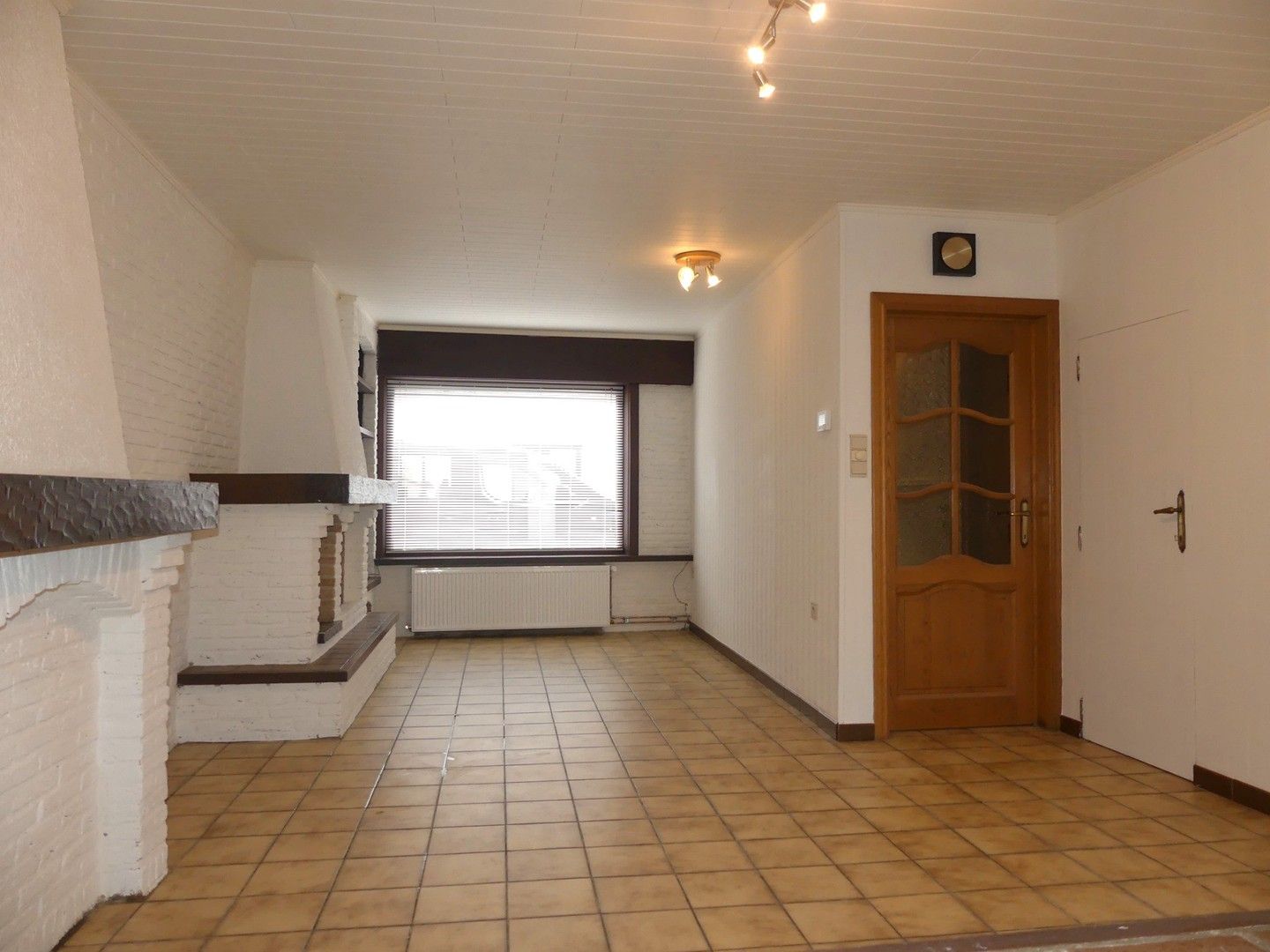 Ruime en instapklare gezinswoning met 5 slaapkamers foto 3