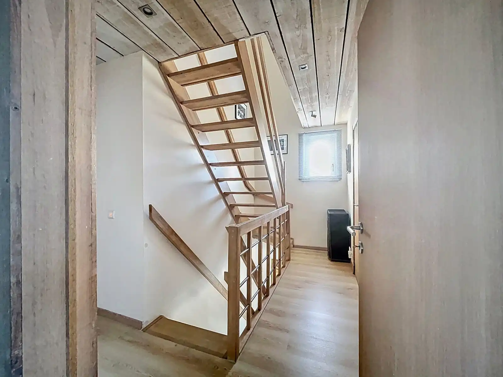 Rustig gelegen, energiezuinige HOB met 4 SLPK én tuin! foto 16