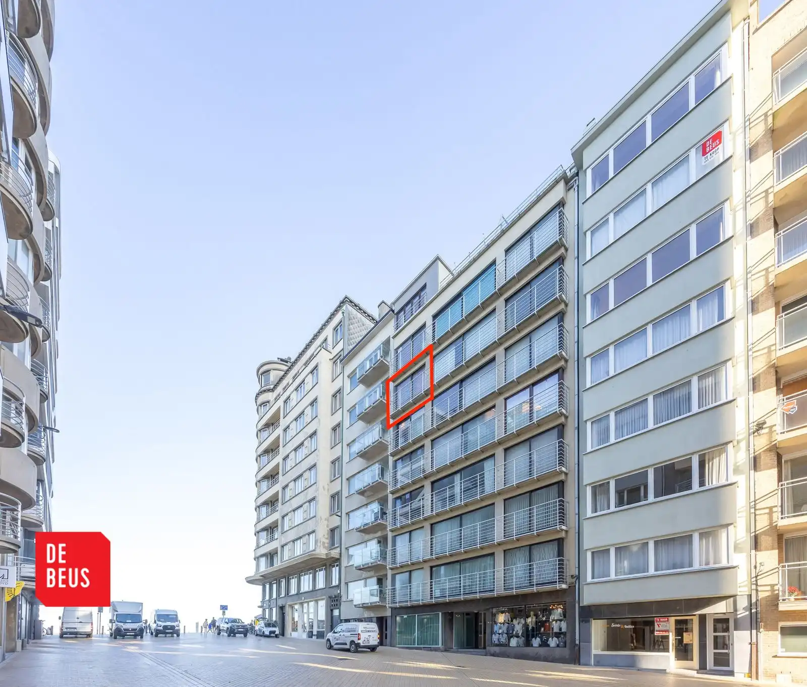 Appartement met 1 slaapkamer en lateraal zeezicht op topligging foto {{pictureIndex}}