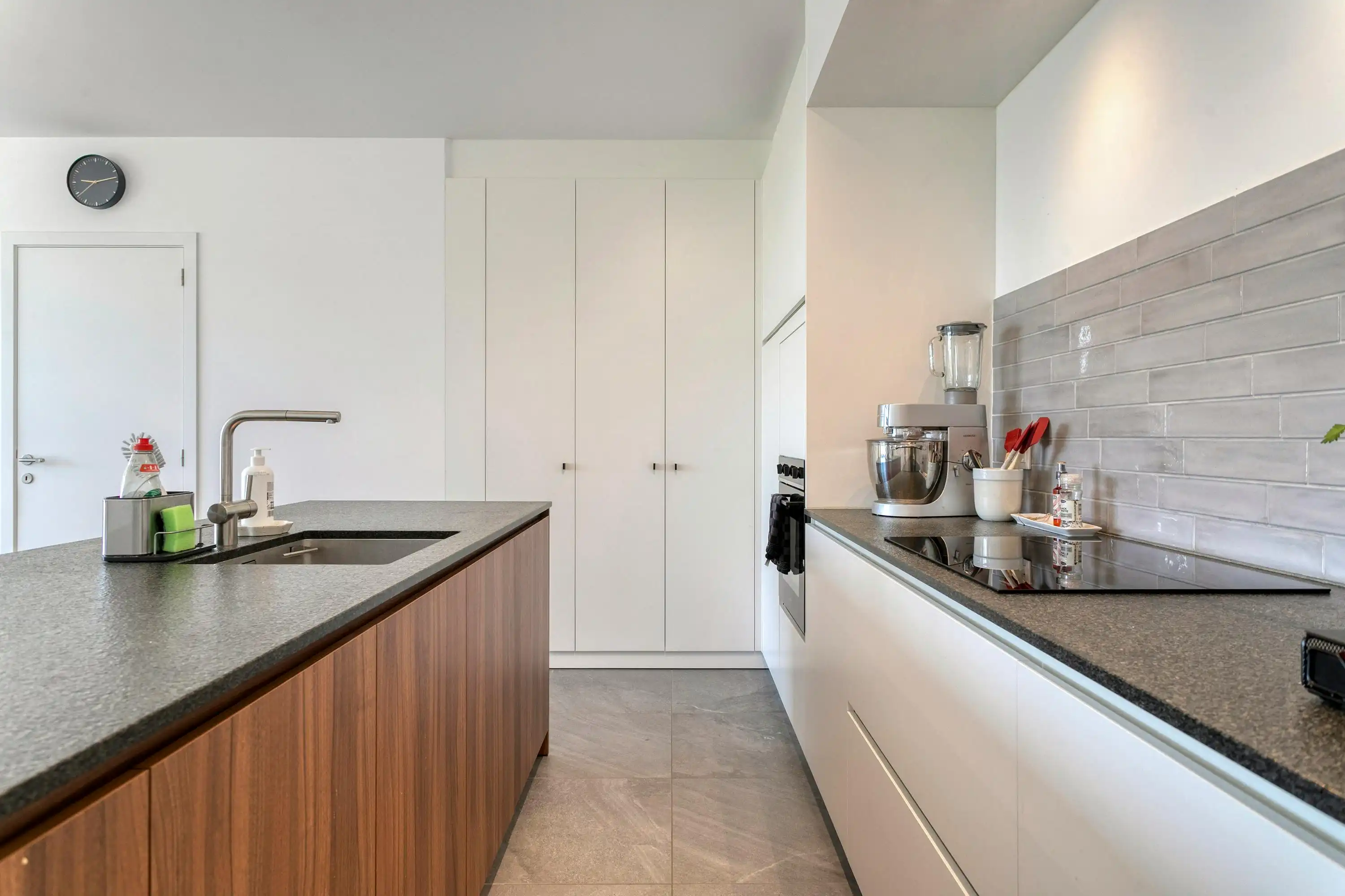 Gelijkvloers appartement met tuin te koop in Kruisem foto 7